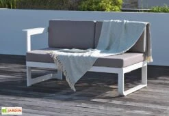 Salon De Jardin En Aluminium Barcelona : 1 Table + 2 Canapés + 1 Pouf -Solid || Mikado || Hevea Soldes Boutique salon de jardin barcelona canape 2 places aluminium blanc